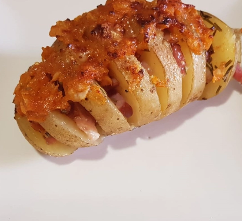 Patatas nuevas Hasselback con Thermomix