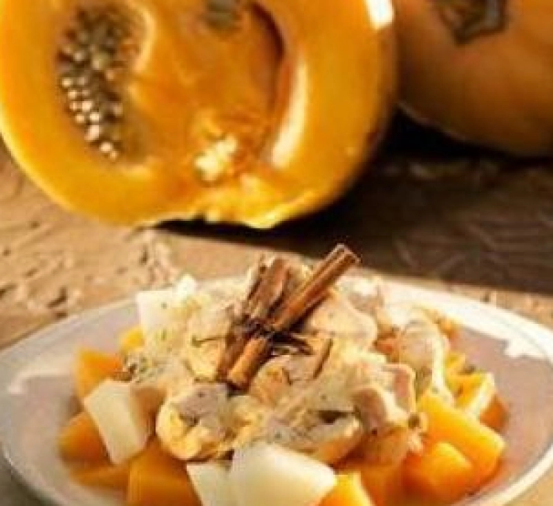 Curry ligero de calabaza pollo y cardamomo