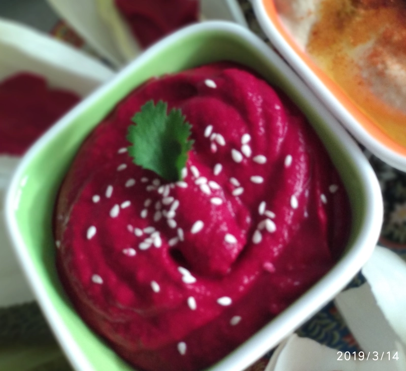 Hummus de remolacha