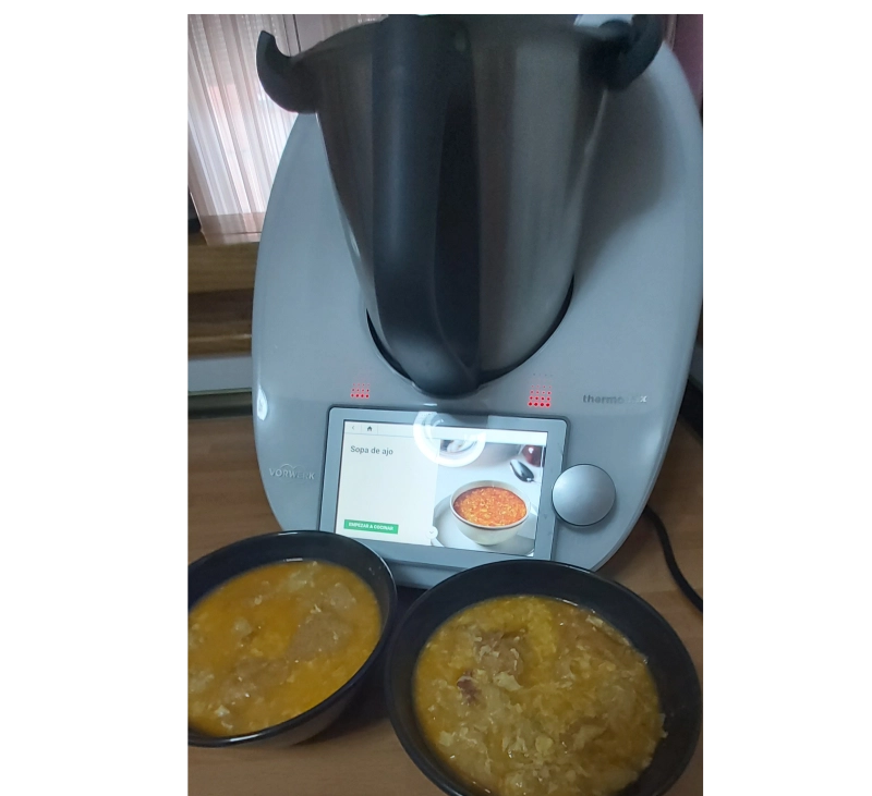 SOPAS DE AJO THERMOMIX